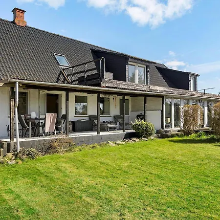 2 Bedroom In Sydals *